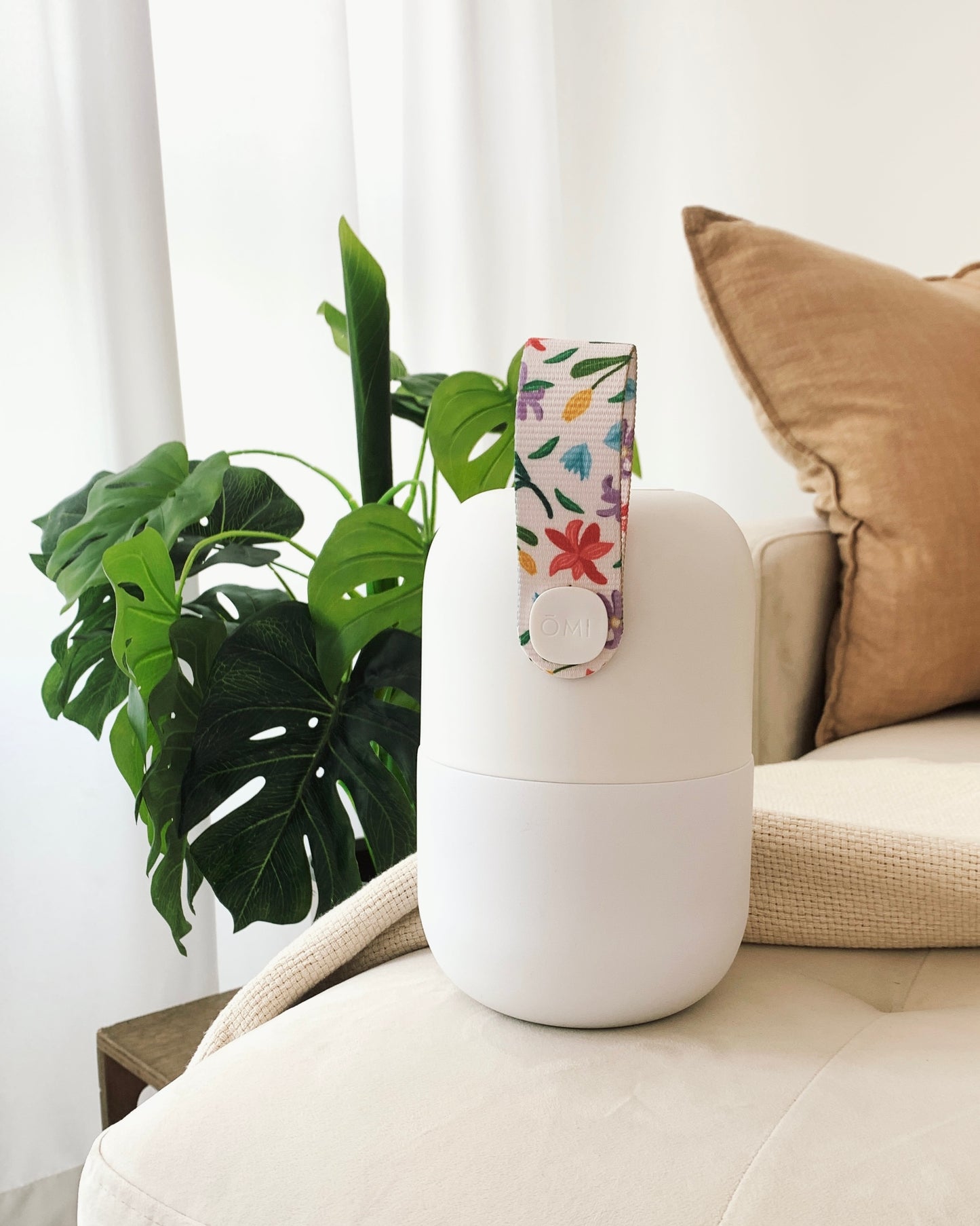 Botanical Floral Strap